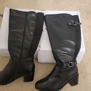 Sleek Black Over the Knee Boots